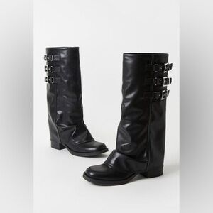 Shoedazzle Robbie Flat Boots in black new with box size 8